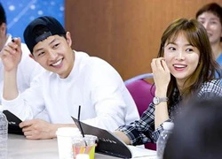 Song Hye Kyo, Song Joong Ki &#8220;thắp sáng căn phòng&#8221; trong buổi gặp đầu tiên