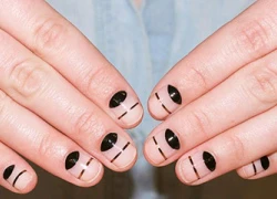 Sở hữu mẫu nail đẹp lạ sau vài giây