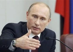 Tổng thống Putin: Quân đội hùng mạnh là để bảo vệ chủ quyền