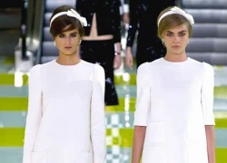 20 khoảnh khắc catwalk của Cara Delevingne