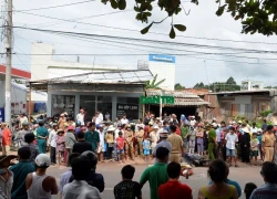 Hai mẹ con chở thuốc lá lậu thương vong, nghi do bị rượt đuổi