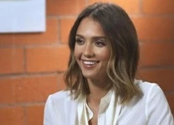 Jessica Alba nghiêm khắc trong việc dạy dỗ con cái