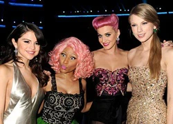 Katy Perry "kéo bè" cùng Nicki Minaj "đá xoáy" Taylor Swift