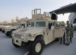 Mỹ bàn giao 100 xe bọc thép Humvee cho quân đội Ukraine