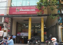 Nghi vấn cán bộ ngân hàng Agribank móc ngoặc lừa dối khách hàng