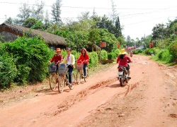 Người dân "vùng lõi" dự án sân bay Long Thành thoát cảnh "treo đất"