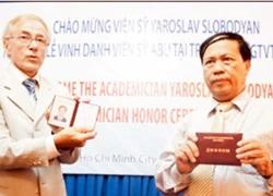 Nhà khoa học Việt Nam đầu tiên nhận học hàm Viện sĩ ABU