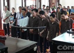 Nhóm côn đồ đánh dã man học sinh cấp 2, bỏ mặc nạn nhân nằm chờ chết