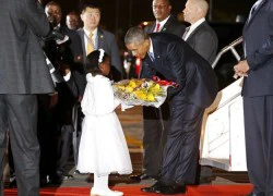 Obama phá "thuyết âm mưu" về chuyến thăm quê Kenya