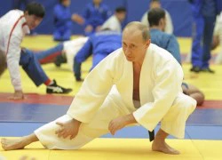 Tổng thống Putin hứa sẽ tập yoga