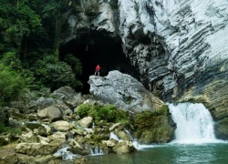 Trekking hang Tú Làn, mạo hiểm nhưng đáng công