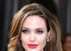 Angelina Jolie là người phụ nữ được ngưỡng mộ nhất thế giới