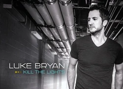 Billboard 200 khởi sắc trở lại nhờ Luke Bryan và Dr. Dre