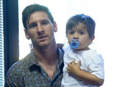 Con trai Messi ngộ nghĩnh trong họp báo chia tay Pedro