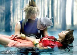 Cosplay Final Fantasy VII "không có hậu" giữa Cloud Và Aeris