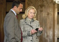 FBI điều tra bà Hillary Clinton sử dụng email cá nhân trong công việc