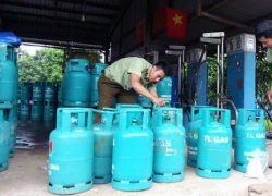 Hà Nội: Hàng nghìn bình gas được sản xuất, sang chiết trái phép