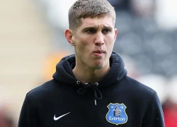 John Stones phải bỏ nhà vì bị dọa giết