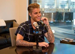 Justin Bieber tung ca khúc mới mang phong cách Tropical House