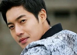 Kim Hyun Joong "cãi chày cãi cối" khi bị kiện tội phỉ báng