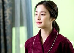 Kim Tae Hee mặc đồ ngủ vẫn đẹp