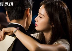 Kim Tae Hee ôm anh trai trên ban công