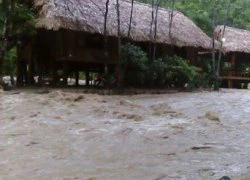 Lũ bao vây, cô lập khu di tích Yên Tử