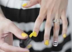 Nail art cực xinh chào ngày đầy nắng