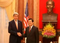 Những hình ảnh đầu tiên của Ngoại trưởng Mỹ John Kerry tại Hà Nội