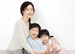 Những khoảnh khắc bình yên của Lee Young Ae và con