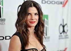 Sandra Bullock hẹn hò ở tuổi 51