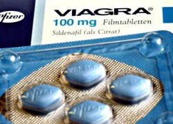 Trung Quốc: Cho Viagra vào rượu để tăng cường 'bản lĩnh đàn ông'