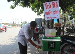 Vụ tịch thu thùng trà đá: "Làm từ thiện cũng phải tuân thủ pháp luật"