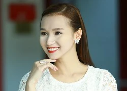 'Bắt lỗi' làm đẹp của mỹ nhân Việt tháng 8