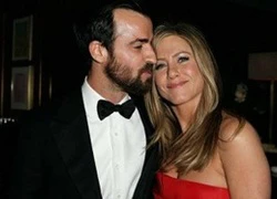 Chồng trẻ Jennifer Aniston "không vui" với đám cưới bí mật