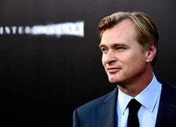 Đạo diễn Christopher Nolan trở lại trong mùa hè 2017