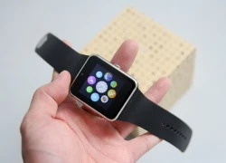 Đồng hồ dáng giống Apple Watch, giá 1,2 triệu đồng