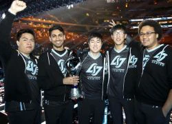 Fan Counter Logic Gaming phấn khích vì cao thủ Liên Minh Huyền Thoại Xmithie trở lại?