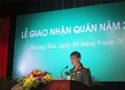 Hà Nội: Đội mưa tiễn thanh niên lên đường nhập ngũ