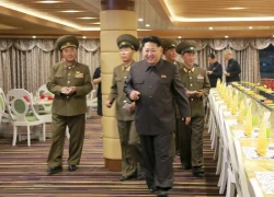 Lãnh đạo Kim Jong-un thị sát du thuyền do Triều Tiên tự đóng