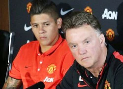 Marcos Rojo ví mặt HLV Van Gaal đáng sợ như... chó Bull