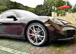 Porsche 911 Carrera S bản nâng cấp tinh tế trong màu áo nâu sẫm