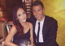 Ronaldo tính &#8220;lừa tình&#8221; gái trẻ