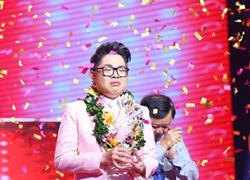 Thành danh trong showbiz: Kém nhan sắc, phải thực tài