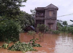 Thanh Hóa: Hàng trăm nhà dân chìm trong nước lũ