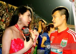 Thủy Tiên: &#8220;Tình yêu giúp tôi và anh Vinh vượt qua áp lực&#8221;