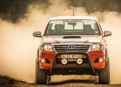 Xe bán tải "sói đội lốt cừu" Toyota Hilux Racing Experience