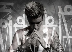 Album của Justin Bieber bị cấm ở nhiều nước vì ảnh bìa