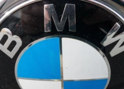 Bí mật về logo hãng xe hơi BMW