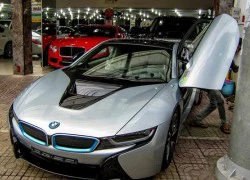 BMW i8 màu bạc đầu tiên giá 5,5 tỷ đồng ở Sài Gòn